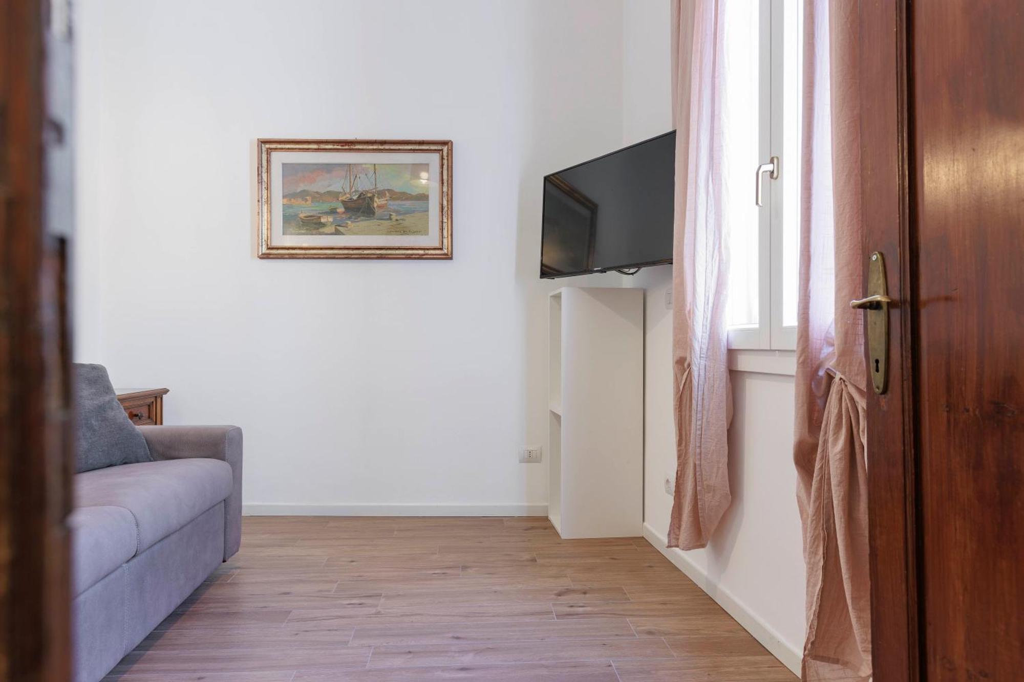 Santa Croce Elegant Apartment Florence Ngoại thất bức ảnh
